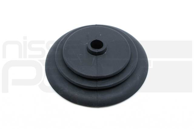 7496320900 - : RUBBER SHIFT BOOT (B110 B120 1200 +more) for Nismo Image