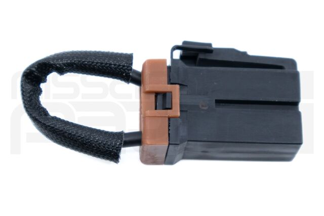 24021V5112 - : FUSIBLE LINK (S12 U11 D21 WD21 KN13) for Nissan Image