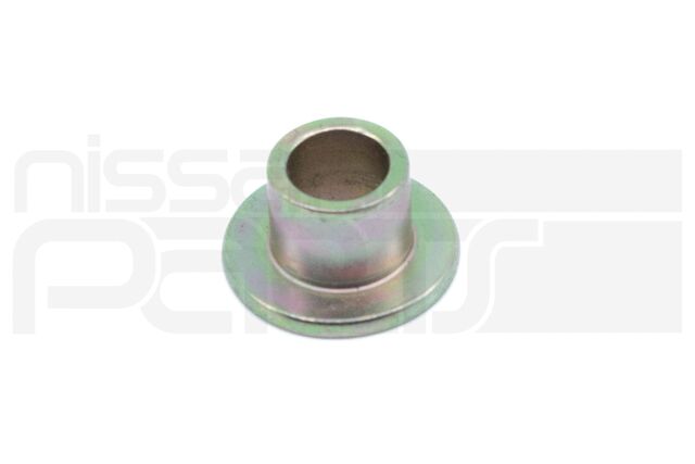 1352616A01 - : FRONT COVER GROMMET (RB26DETT) for Nissan Image