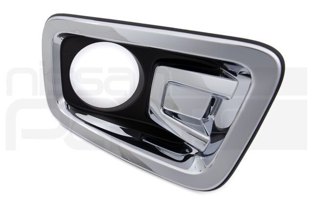 Genuine Fog Lamp Trim Bezel (rh) (a61 Titan) - 62256-EZ02B