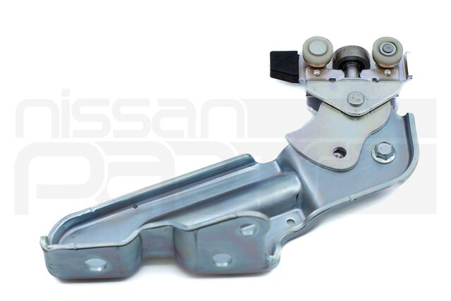 Genuine Sliding Door Lower Roller (rh) (nv200) - 82420-JX00B