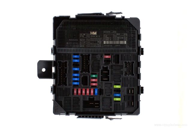 284B69BT1B - : IPDM CONTROLLER ASSEMBLY (D41 FRONTIER) for Nissan: Frontier Image