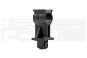                                     HOOD PROP ROD CLIP (D40 R51 N50)
                                