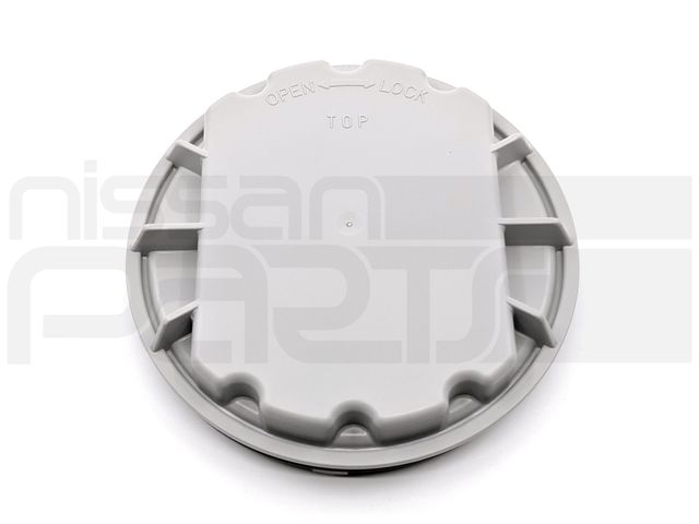 Genuine Headlamp Cover (350Z) - 26029-CF40A | NissanParts.cc