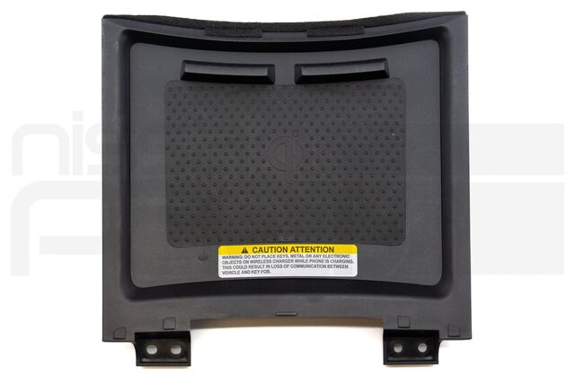 999F7V4200 - Electronics: WIRELESS PHONE CHARGING KIT (T32 J11) for Nissan: Qashqai, Rogue, Rogue Sport Image
