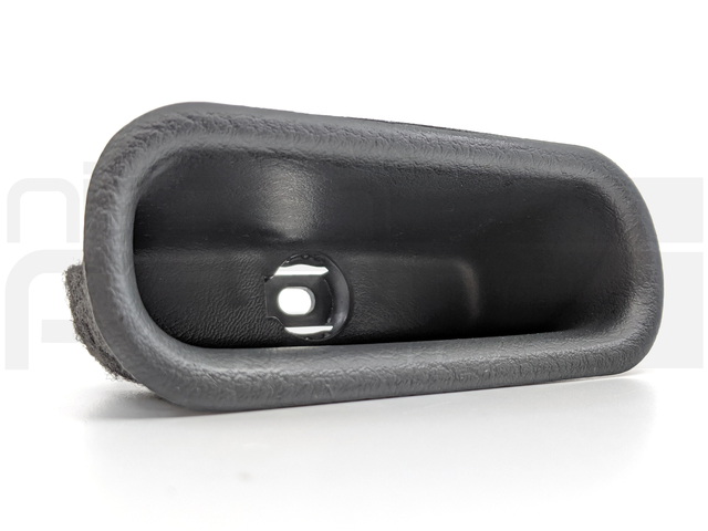 809500V000 - : INTERIOR DOOR PULL HANDLE (S15 R32) for Nissan: GT-R Image
