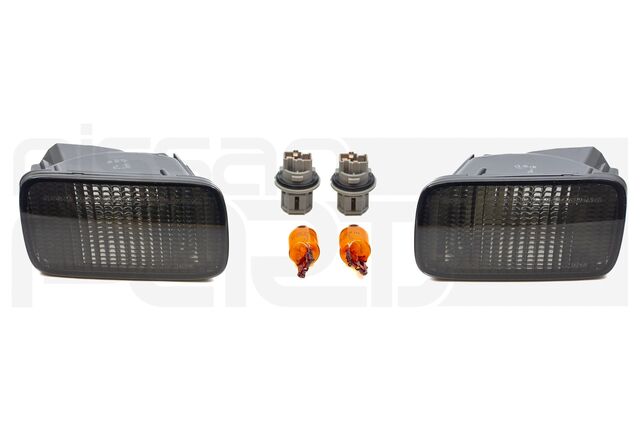 26130RNR45 - : NISMO FRONT WINKER SET (R34 SKYLINE) for Nissan: GT-R Image