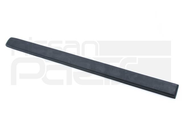 62690E4100 - : RUBBER BUMPER STRIP (FRONT) (S30 240Z 260Z 280Z) for Nissan Image
