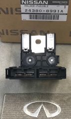 Fuse Holder - Infiniti (243808991A)