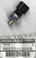 Oil Pressure Sending Unit, 3-Pin Connector - Infiniti (25070-CD00A)