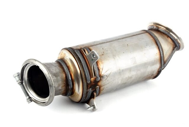 18328602882 - Exhaust: Converter &amp; Pipe for BMW Image