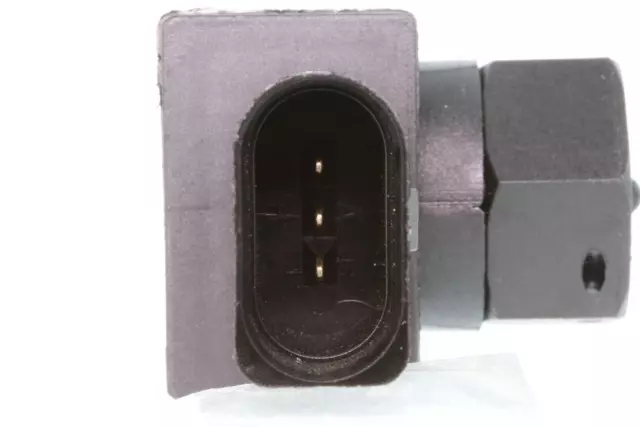V10721142 - Brakes &amp; Brake Parts: Vehicle Speed Sensor for VEMO Image
