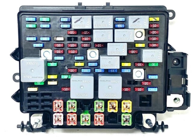 15786043 - Electrical: Junction Block for GM Image