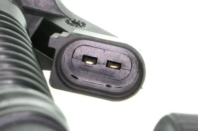 V104692 - Emission Systems: Hose, crankcase breather for Vaico Image