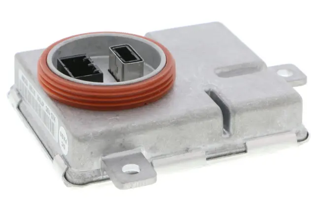 V10730387 - Computers, Chips &amp; Cruise Control Parts: Headlight Control Module for VEMO Image