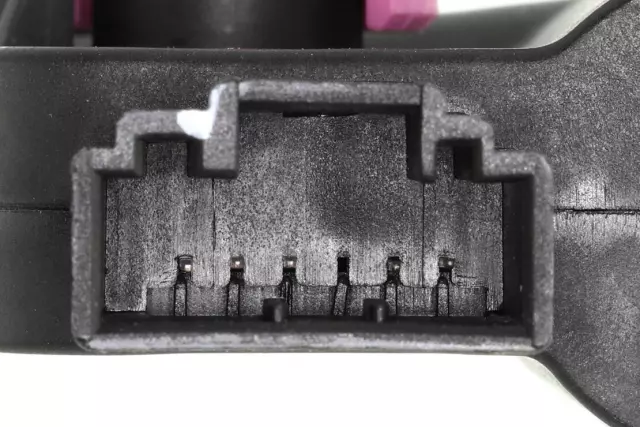 V10771004 - Air Conditioning &amp; Heat: HVAC Blend Door Actuator for VEMO Image