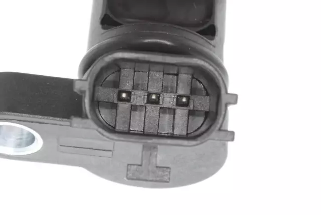 V38720019 - Ignition Systems: Engine Camshaft Position Sensor for VEMO Image