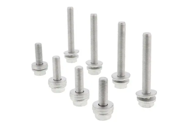 V200676 - Wheels, Tires &amp; Parts: Wheel Hub for Vaico Image