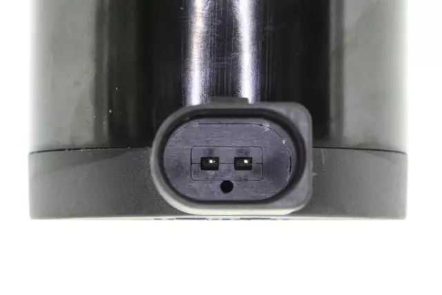 V10160016 - Cooling Systems: Engine Auxiliary Water Pump for VEMO Image