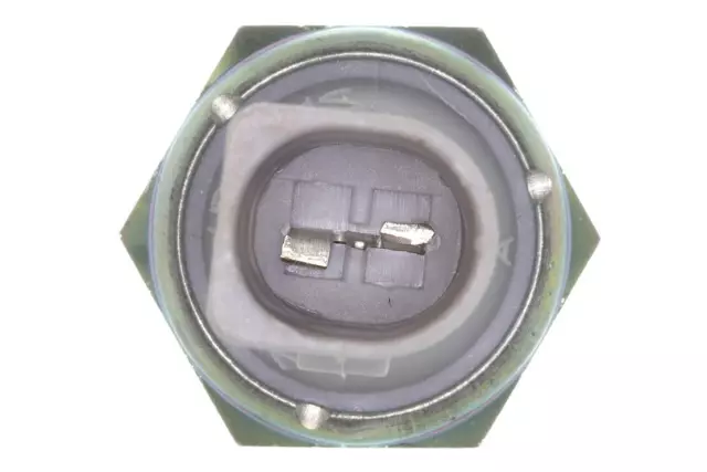 V10730476 - Interior: Engine Oil Pressure Switch for VEMO Image
