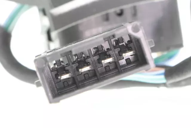 V10730283 - Interior: Door Lock Switch for VEMO Image