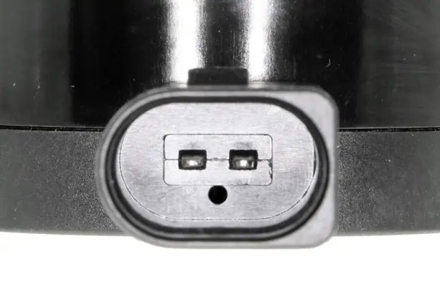 V10160033 - Cooling Systems: Engine Auxiliary Water Pump for VEMO Image