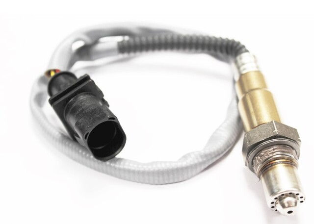 C2D39892 - Emission System: Ft Oxygen Sensor for Jaguar Image