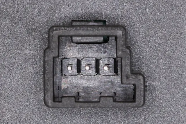 V30730015 - Interior: Door Window Switch for VEMO Image