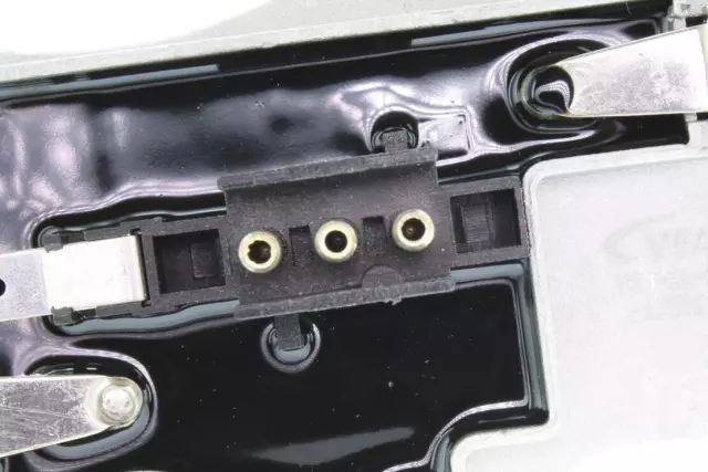 V30790006 - Air Conditioning &amp; Heat: HVAC Blower Motor Resistor for VEMO Image