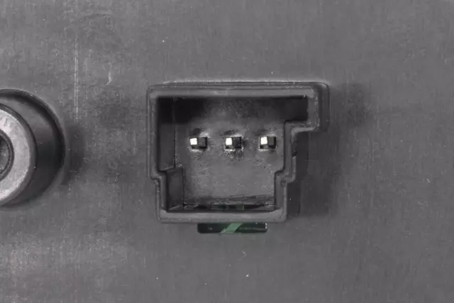 V30730229 - Interior: Door Window Switch for VEMO Image