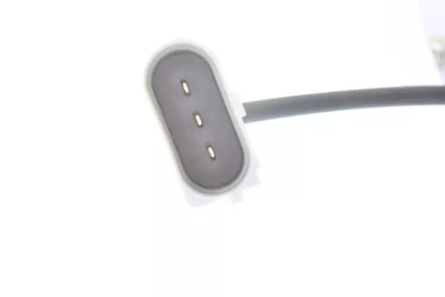 V10721128 - Ignition Systems: Engine Crankshaft Position Sensor for VEMO Image