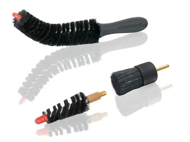 PCG04400087 - : Wheel Brush Set for Porsche Image