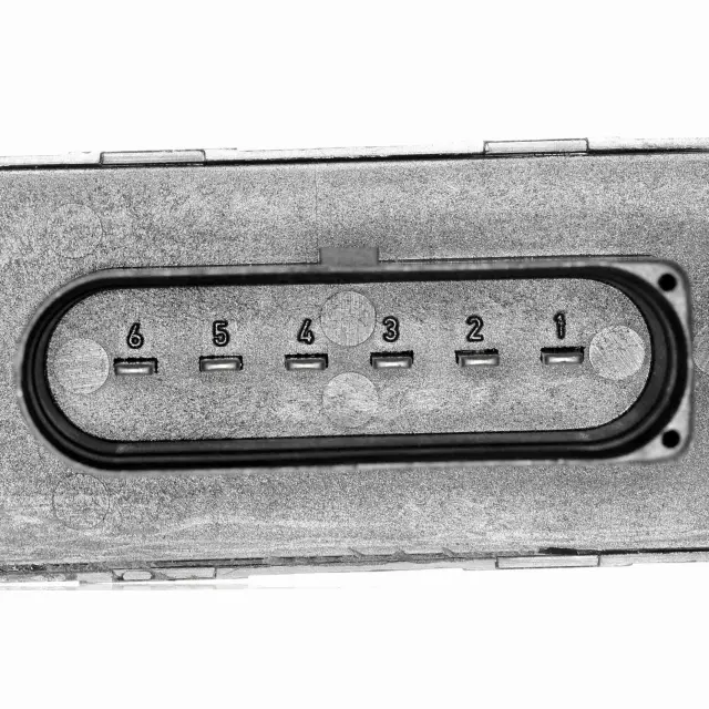 V15710070 - Interior: Fuel Pump Relay for VEMO Image