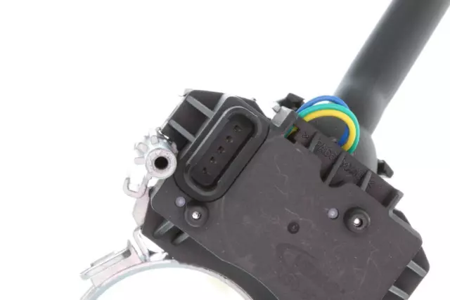 V30801758 - Air Conditioning &amp; Heat: Combination Switch for VEMO Image