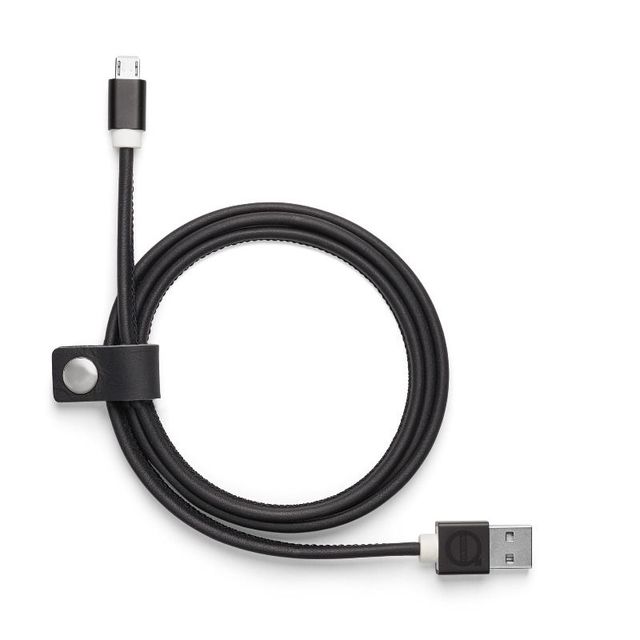 CMG2310130 - Unclassified: Leather Charger Android - Black by Volvo for Volvo Image