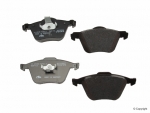 32373163 - : Brake Pads for Volvo: S60, V70, XC90 Image