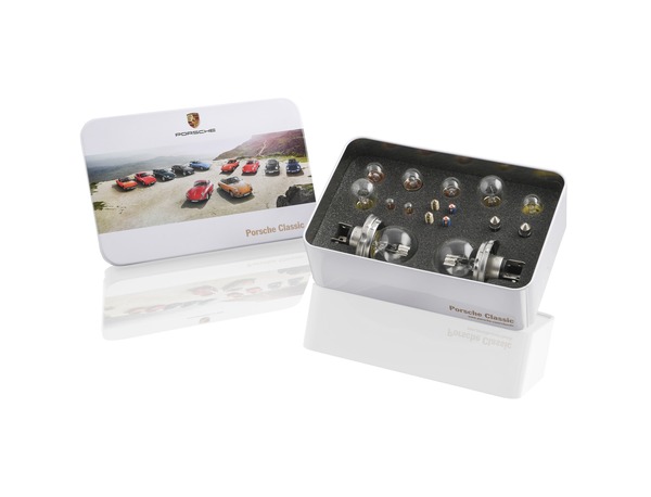 PCG35610000 - : R P PCG35610001 for Porsche Image