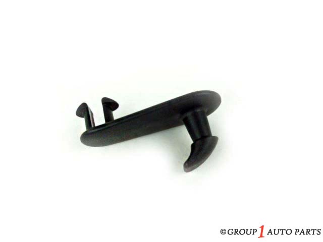 821000820 - Serviceable Components: Floor Mat Clip for Toyota Image