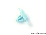 15282120 - Body: Rocker Molding Retainer for GM Image