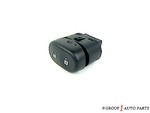 15823977 - Body: Lock Switch for GM Image