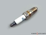 19301812 - : Double Platinum Spark Plug for Chevrolet: Cavalier, S10 | GMC: S15, Sonoma | Pontiac: Sunfire Image
