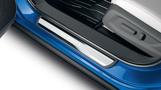 8E12TRT100 - Exterior: Illuminated Door Sill Trim for Honda: Clarity Image
