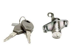                                     180SX Type X Kouki Center Garnish Lock Cylinder and Key
                                