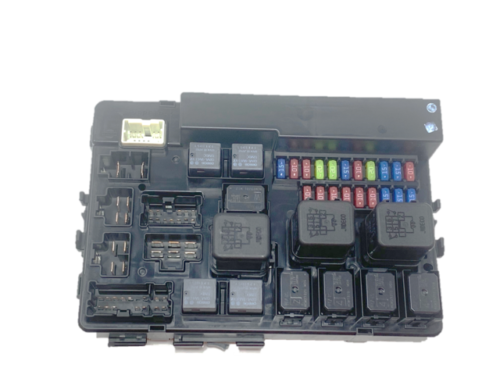 2003 Nissan Fuse Box 284B7-AL51B | Parts for Nissans