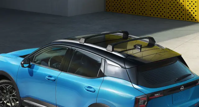 T99R17LG0D - Cargo Management: 2025-2026 Kicks Roof Crossbars - Black for Nissan: Kicks Image