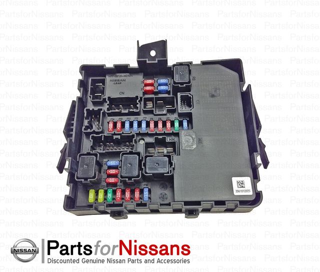 【3】 mk 様 04-06 FRONTIER TITAN IPDM Distribution Relay Module Fuse Box