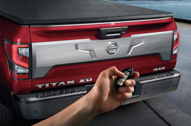 999M2W3031 - Exterior: Electronic, Tailgate Lock Kit for Nissan: TITAN, TITAN XD Image