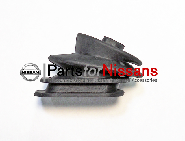 240Z 260Z 280Z 280ZX 620 720 Clutch Fork Boot 30542-E9000
