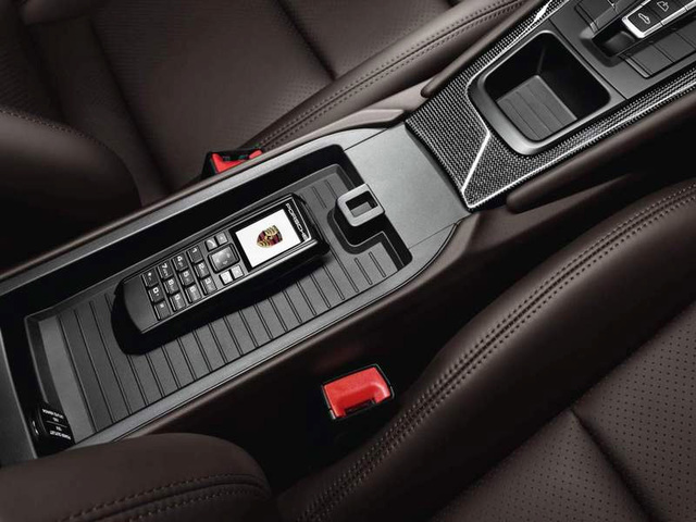 99104490032 - Audio/Video: 2013-2016 Porsche - Cordless Handset For Telephone Module for Porsche: 911, Boxster, Cayman Image