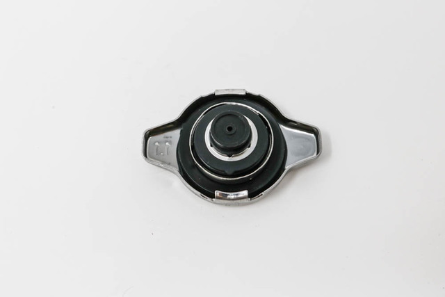 16401-17010 - Radiator Cap 2003-2021 Toyota | Longo Toyota